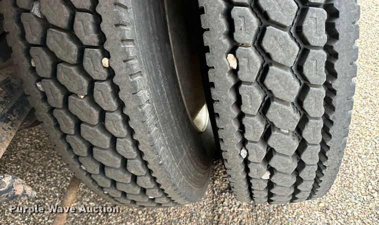 image for item OK9047 2012 Freightliner Business Class M2  refuse truck