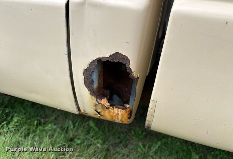 image for item OK9062 1988 Chevrolet C2500  pickup truck