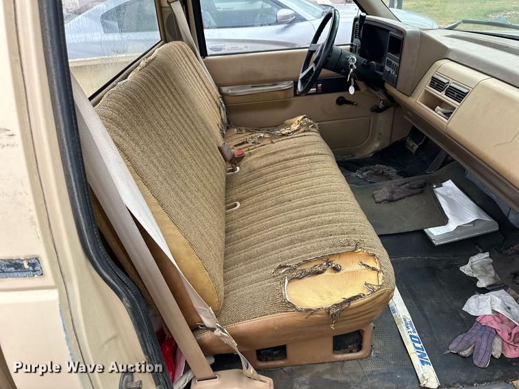 image for item OK9062 1988 Chevrolet C2500  pickup truck