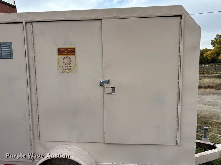 image for item OK9071 Enclosed cargo trailer