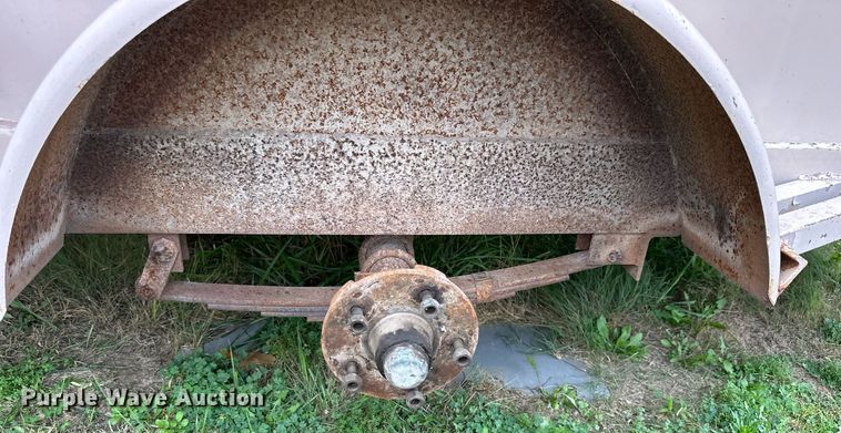 image for item OK9071 Enclosed cargo trailer