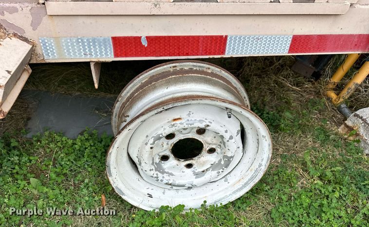 image for item OK9071 Enclosed cargo trailer