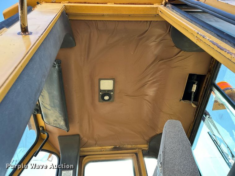 image for item OK9098 1990 Fiat-Allis FR15B Turbo  wheel loader