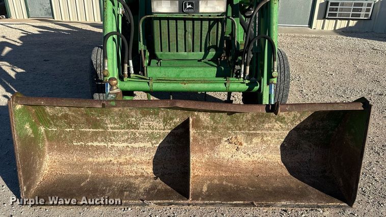 image for item OK9123 1995 John Deere 970  MFWD tractor