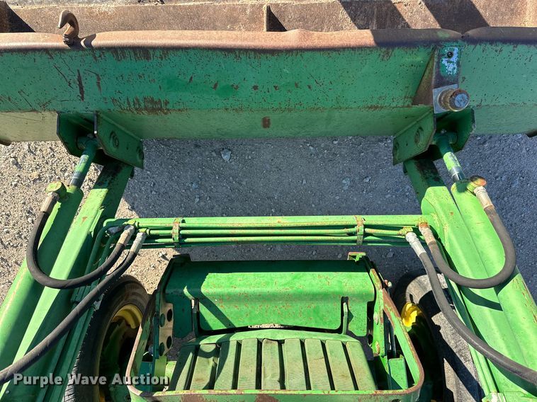 image for item OK9123 1995 John Deere 970  MFWD tractor
