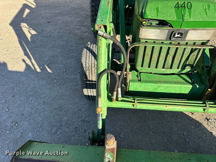 image for item OK9123 1995 John Deere 970  MFWD tractor