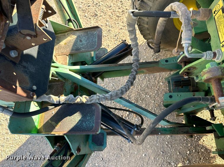 image for item OK9123 1995 John Deere 970  MFWD tractor