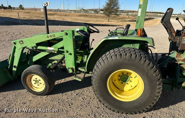 image for item OK9123 1995 John Deere 970  MFWD tractor