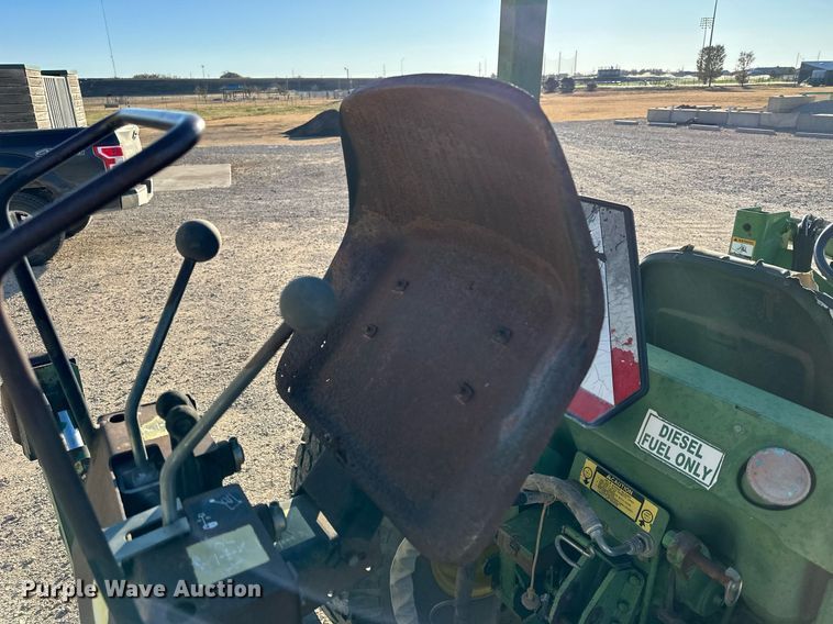 image for item OK9123 1995 John Deere 970  MFWD tractor