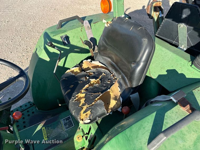 image for item OK9123 1995 John Deere 970  MFWD tractor