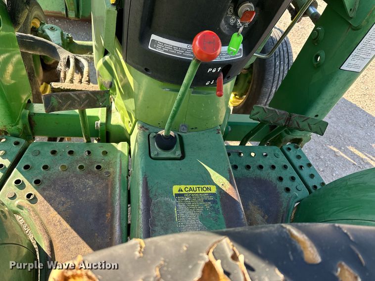 image for item OK9123 1995 John Deere 970  MFWD tractor