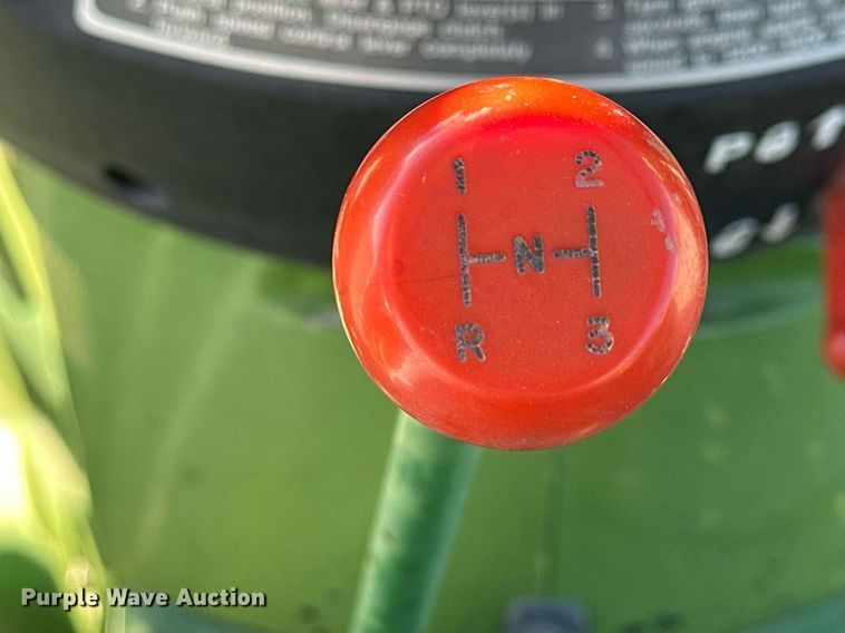 image for item OK9123 1995 John Deere 970  MFWD tractor