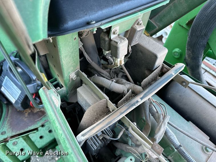 image for item OK9123 1995 John Deere 970  MFWD tractor