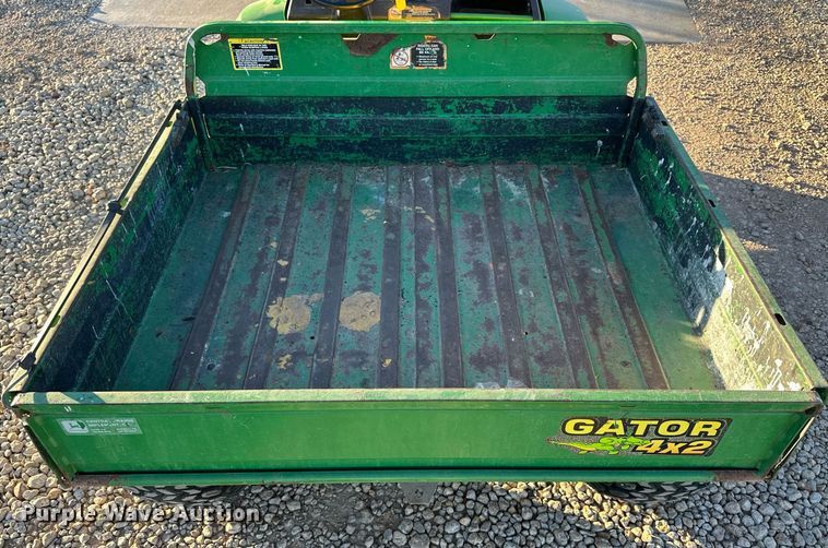 image for item OK9124 1999 John Deere Gator  utility vehicle