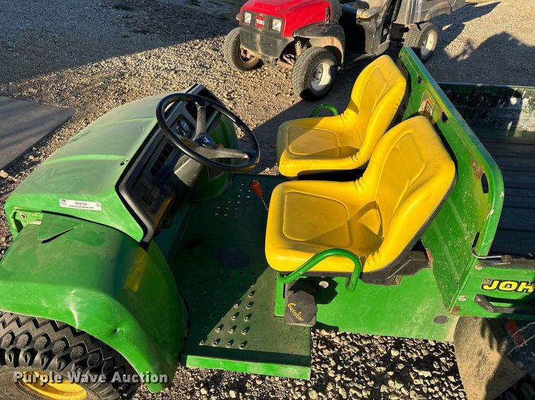 image for item OK9124 1999 John Deere Gator  utility vehicle