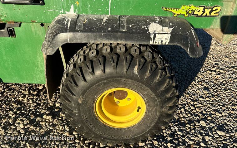 image for item OK9124 1999 John Deere Gator  utility vehicle