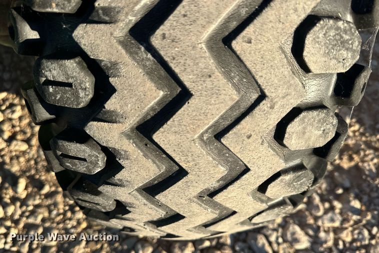 image for item OK9124 1999 John Deere Gator  utility vehicle