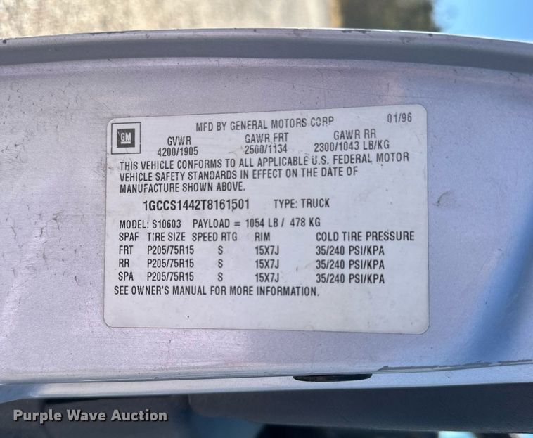 image for item OK9128 1996 Chevrolet S10  pickup truck