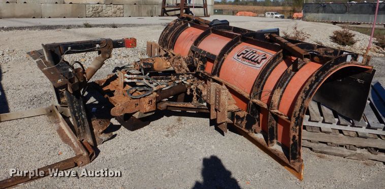 image for item OL9309 Flink 11' W snow plow 
