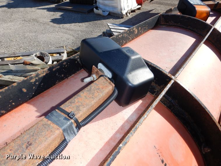 image for item OL9309 Flink 11' W snow plow 