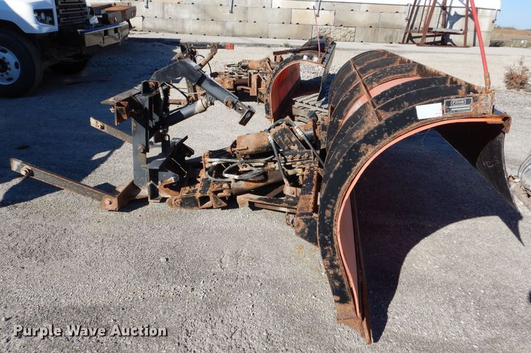 image for item OL9310 Flink  F711MA44B 11'W snow plow