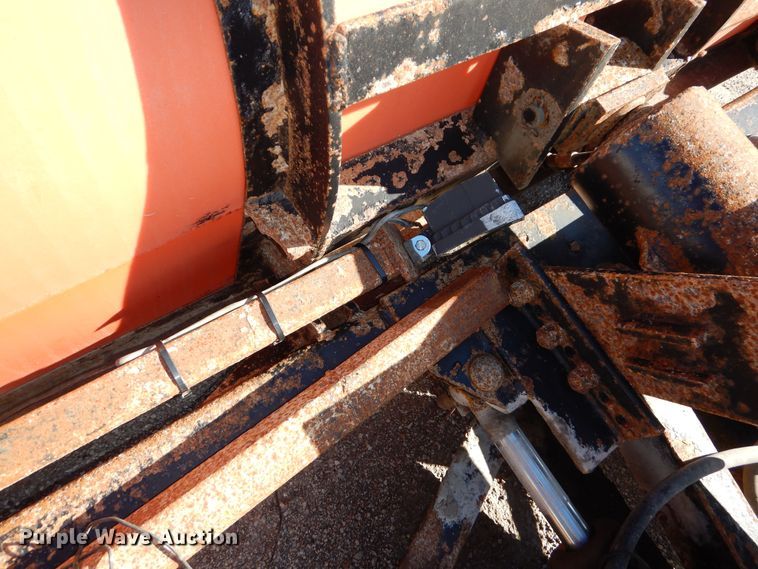 image for item OL9310 Flink  F711MA44B 11'W snow plow