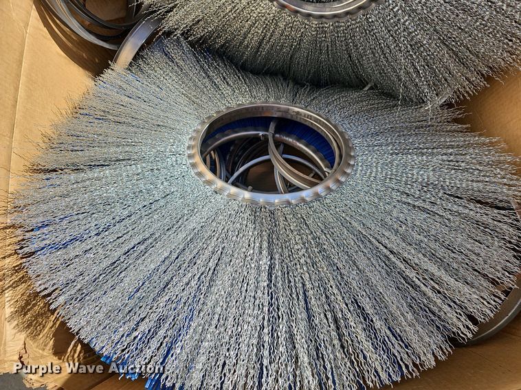 image for item OL9331 (55) broom bristles