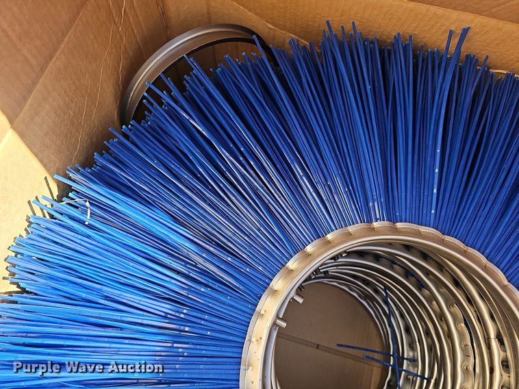 image for item OL9331 (55) broom bristles