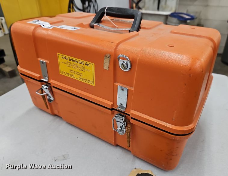 image for item OL9337 Nikon DTM820  grade laser