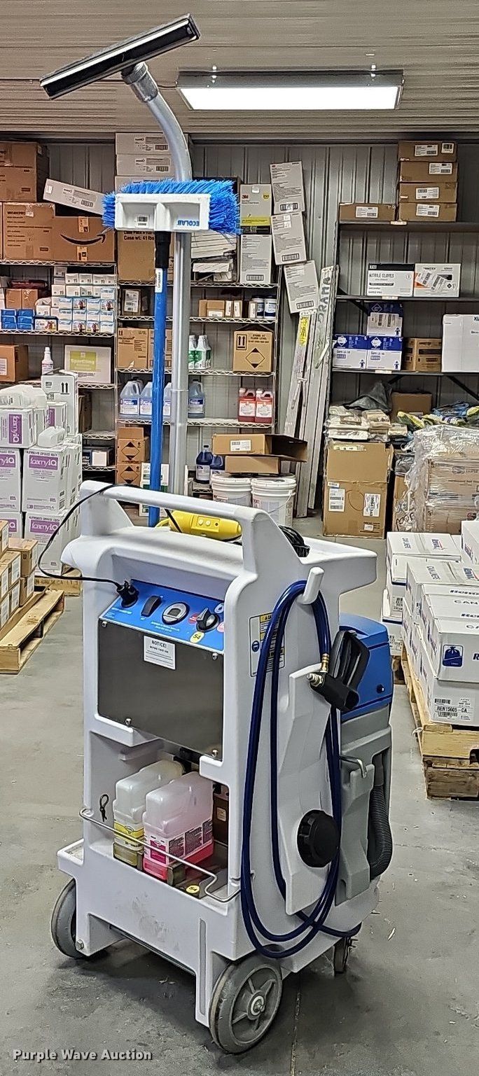 Ecolab Cleaning Caddy cleaning station in Shenandoah, IA Item MH9467