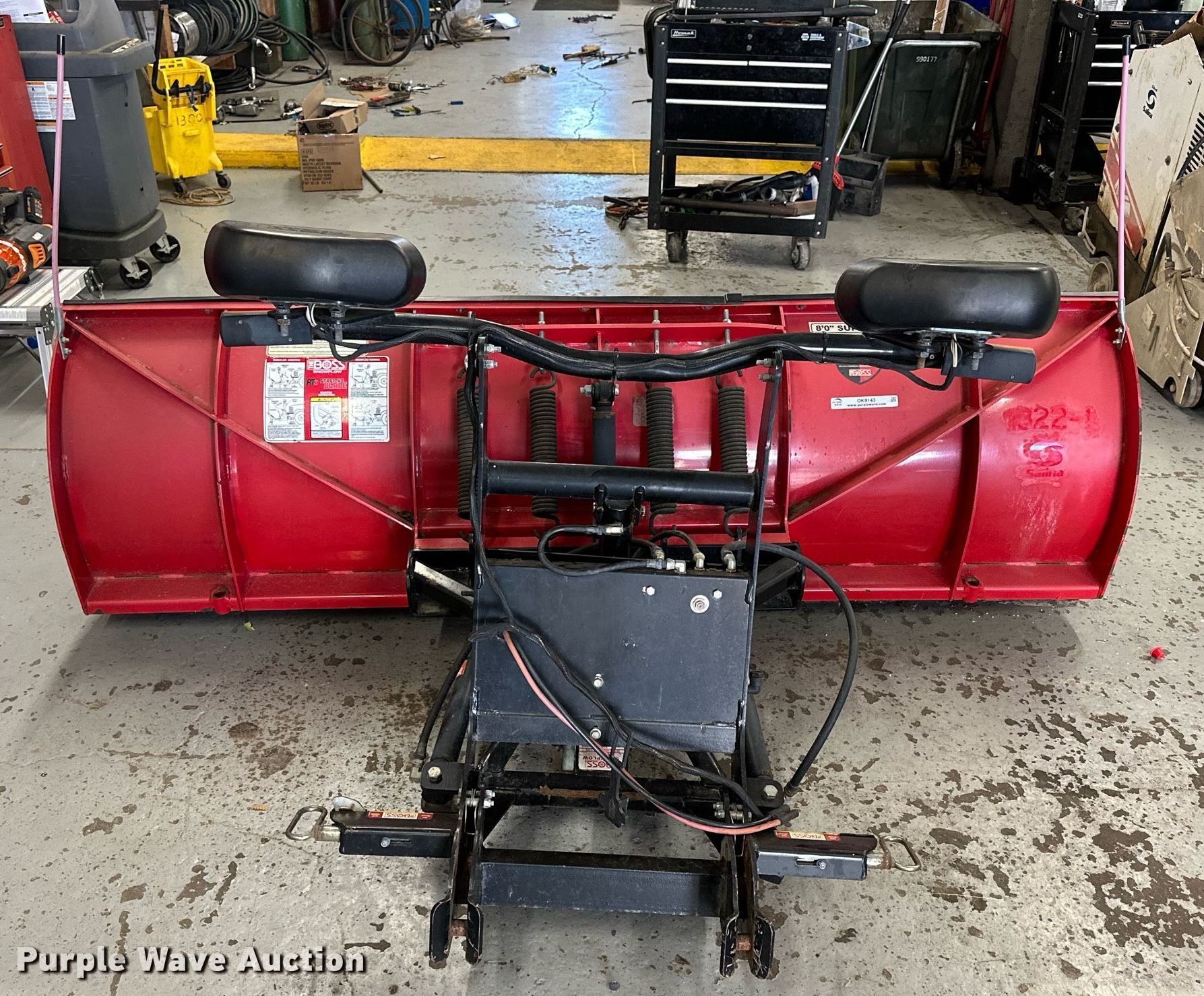 The Boss RT3 Straight Blade snow plow in Salina, KS | Item OK9143 sold ...