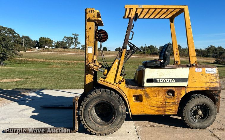 image for item DJ6354 Toyota 2FG35  forklift