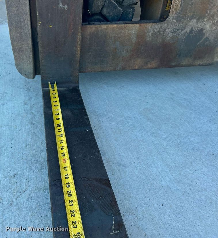 image for item DJ6354 Toyota 2FG35  forklift