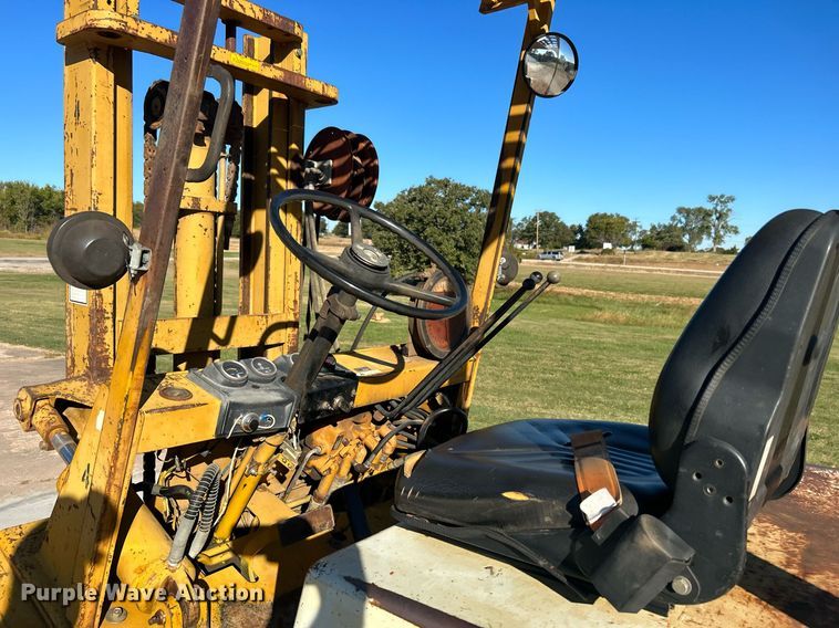 image for item DJ6354 Toyota 2FG35  forklift