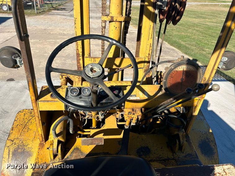 image for item DJ6354 Toyota 2FG35  forklift