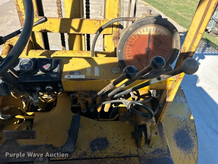 image for item DJ6354 Toyota 2FG35  forklift