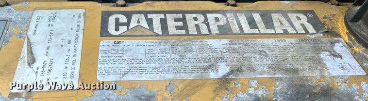 image for item DJ6381 1999 GMC C6500  box truck