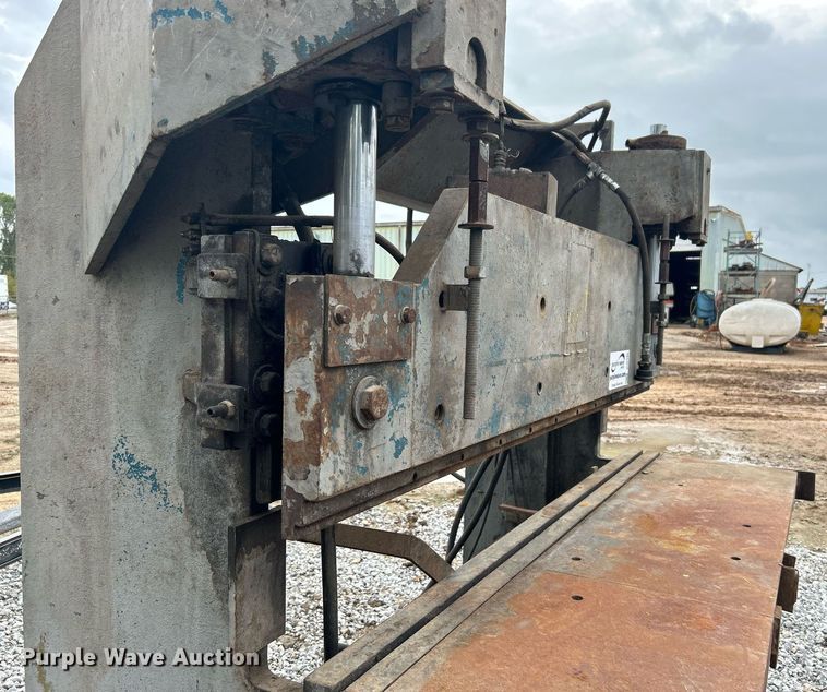 image for item DJ6395 Press brake