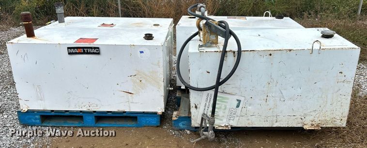 image for item DJ6400 (4) fuel tanks