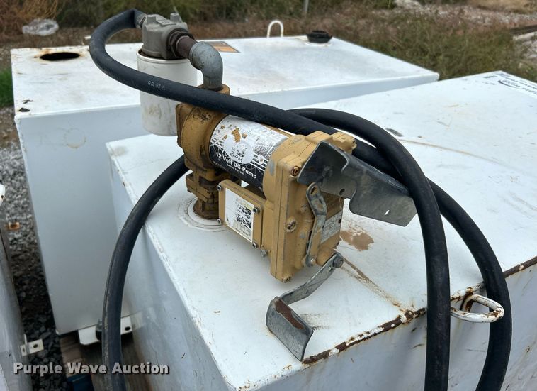 image for item DJ6400 (4) fuel tanks