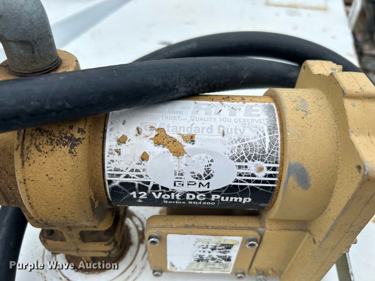 image for item DJ6400 (4) fuel tanks