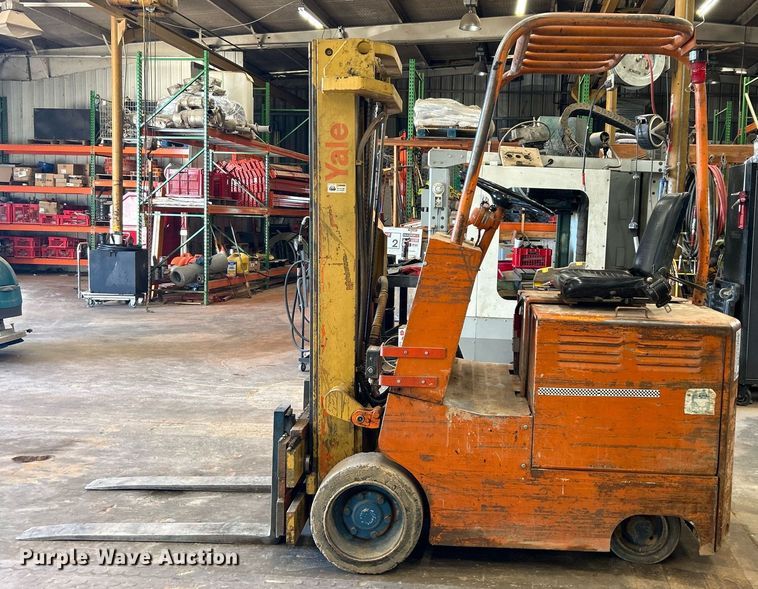 image for item DJ6420 2016 Yale K66C030G36  forklift