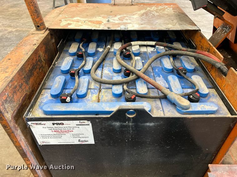 image for item DJ6420 2016 Yale K66C030G36  forklift