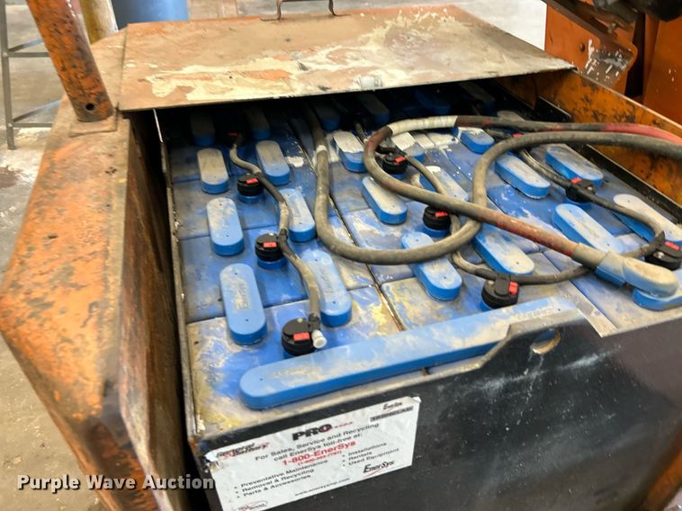 image for item DJ6420 2016 Yale K66C030G36  forklift