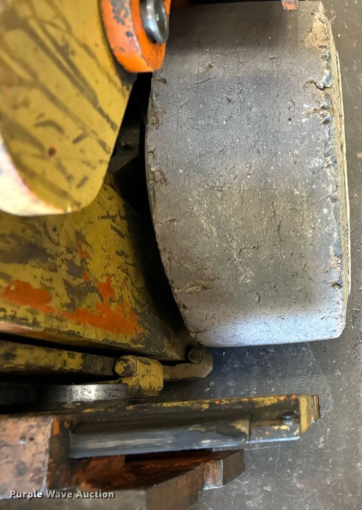 image for item DJ6420 2016 Yale K66C030G36  forklift