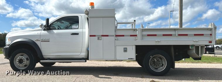 image for item DJ6427 2014 Dodge Ram 5500HD  flatbed truck