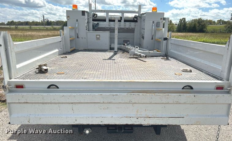 image for item DJ6427 2014 Dodge Ram 5500HD  flatbed truck