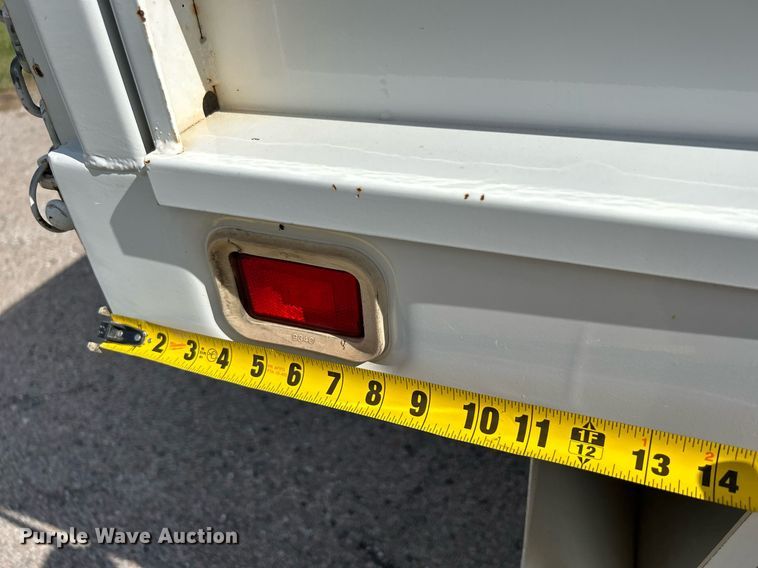 image for item DJ6427 2014 Dodge Ram 5500HD  flatbed truck