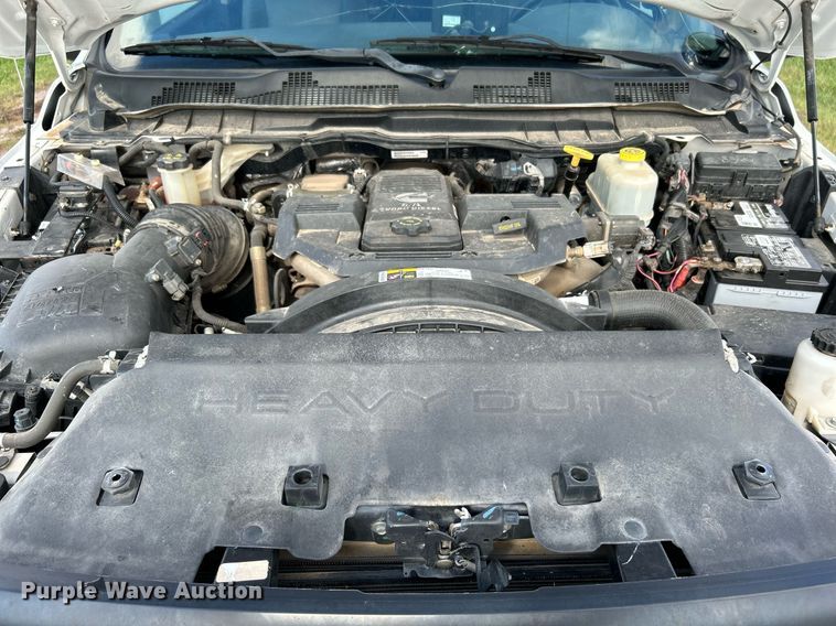 image for item DJ6427 2014 Dodge Ram 5500HD  flatbed truck