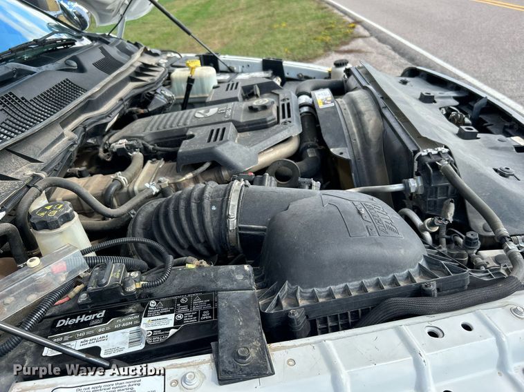 image for item DJ6427 2014 Dodge Ram 5500HD  flatbed truck